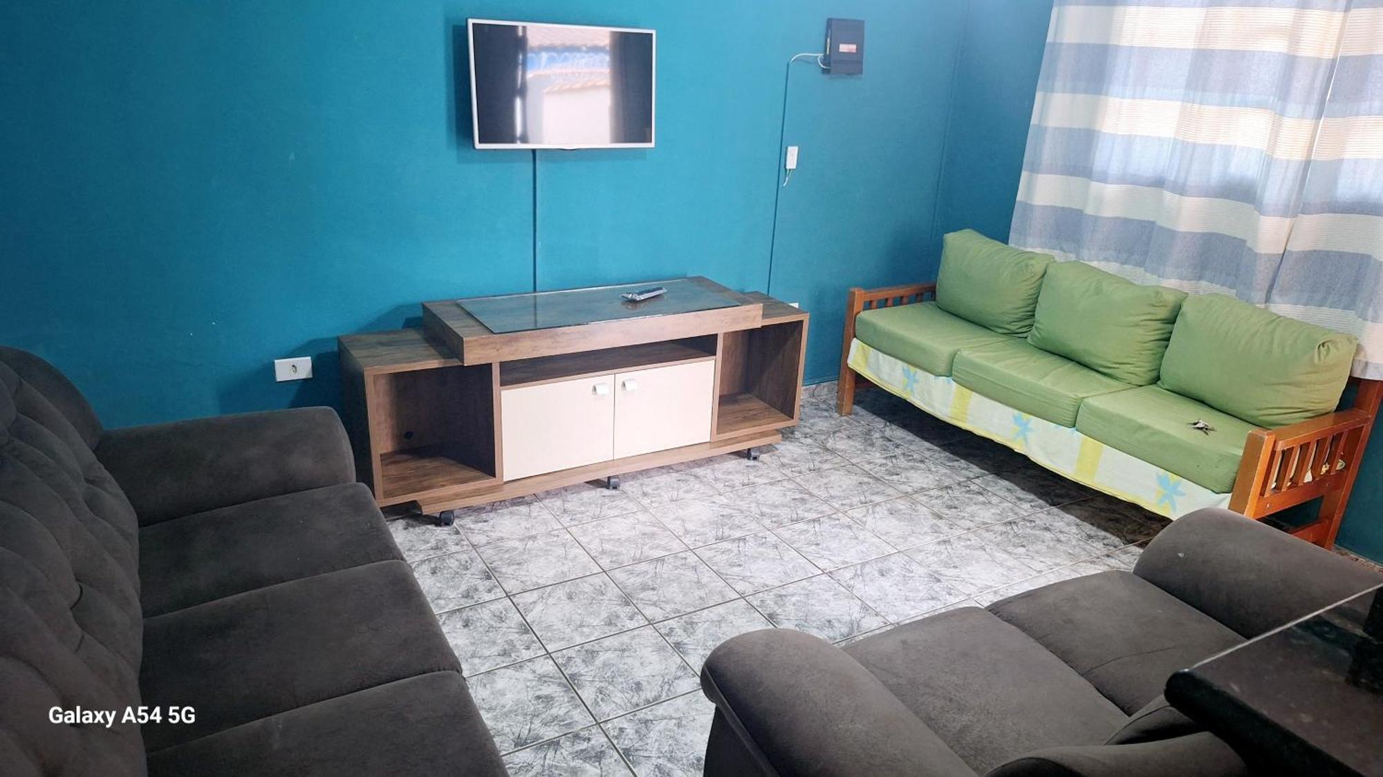 Casa Em *